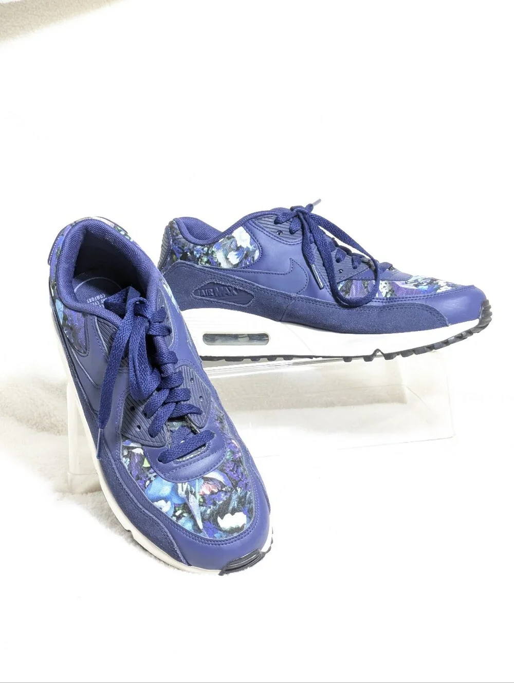 Women's Nike Air Max Blue Floral Sneakers 881105-400 Athletic Activewear 9.5